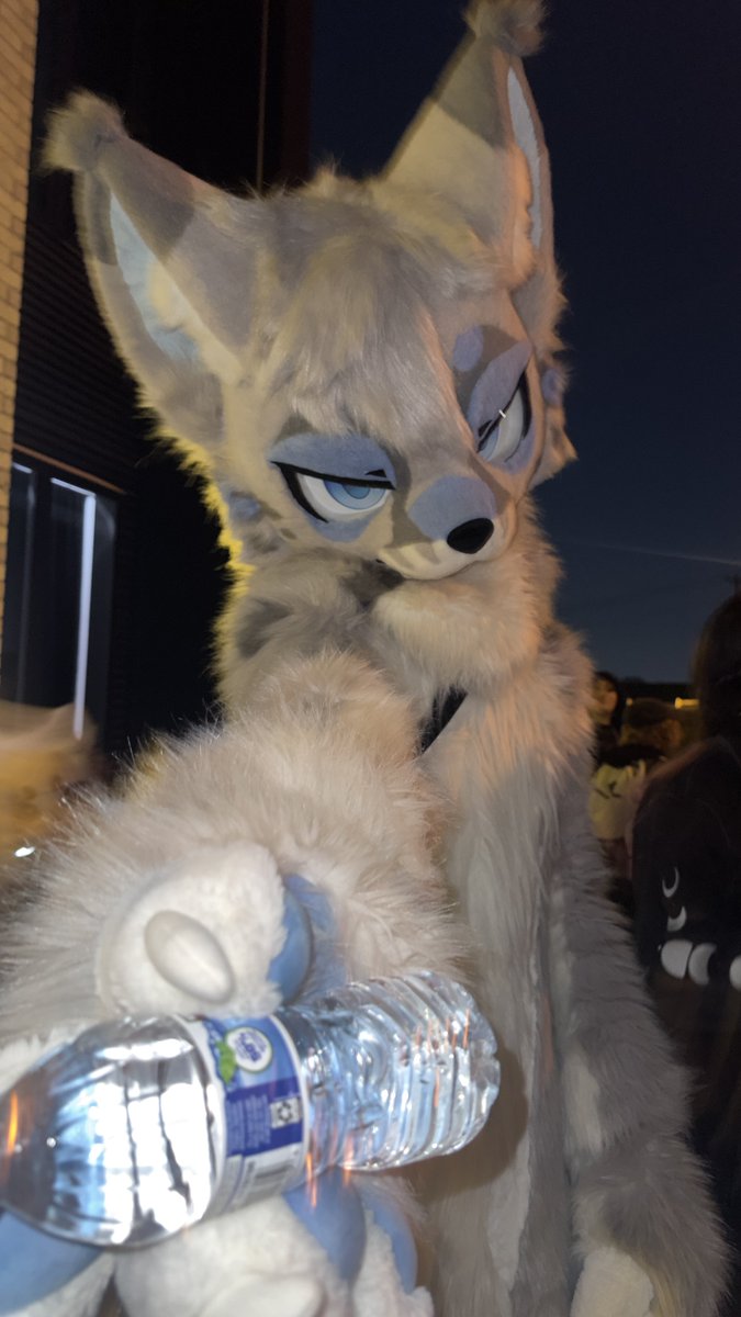 mira 🔜 FWA tweet media