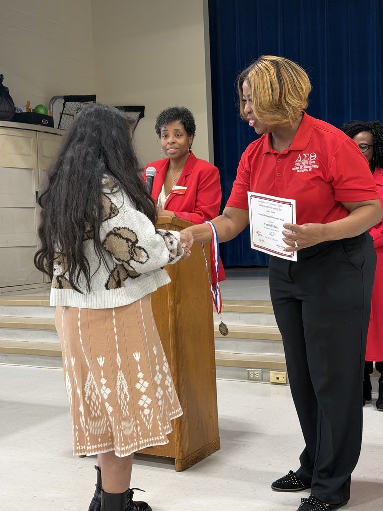 LCSJackets's tweet photo. β¨ Celebrating our Creative Writing & Arts winners across Lexington City Schools! π¨βπ½
From storytelling to visual art, our students continue to shine.
Special shoutout to CEES for leading in submissions ππ½
#ThriveInTheHive #BeSomebody https://t.co/gWRsYGGSpw