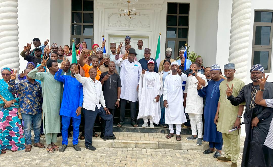 Henry Seriake Dickson tweet media