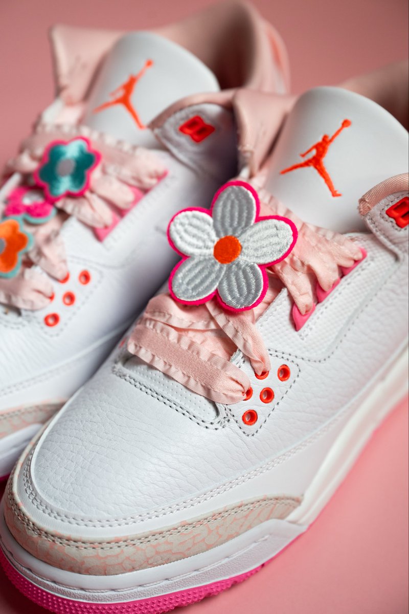 Sole Fly tweet media