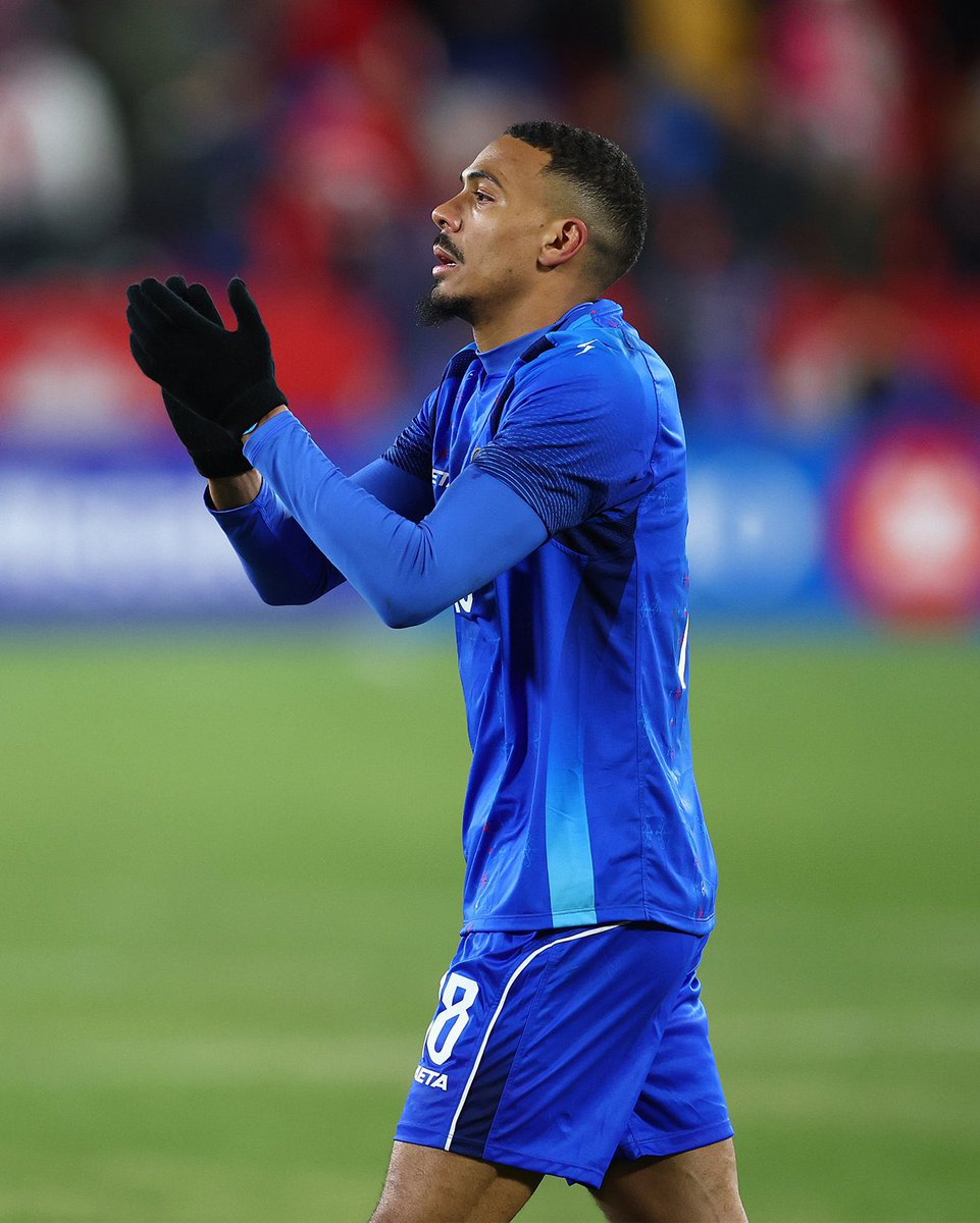 C H R I S T L E Y 🐏🤍!! tweet media