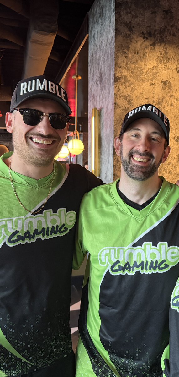 BlabberingCollector tweet media