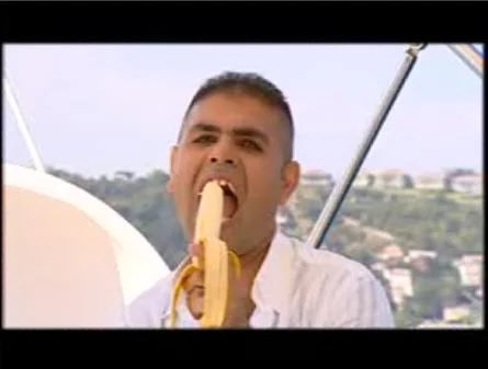 Ülkenin golcüsü / ülkenin sanatçısı #KOSvTUR #millitakım