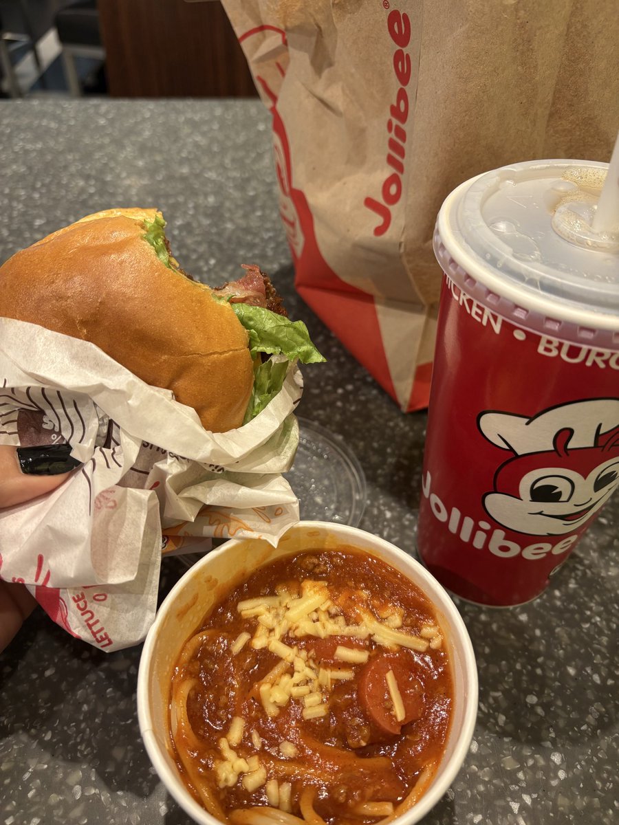 synthi 🐛 tweet media