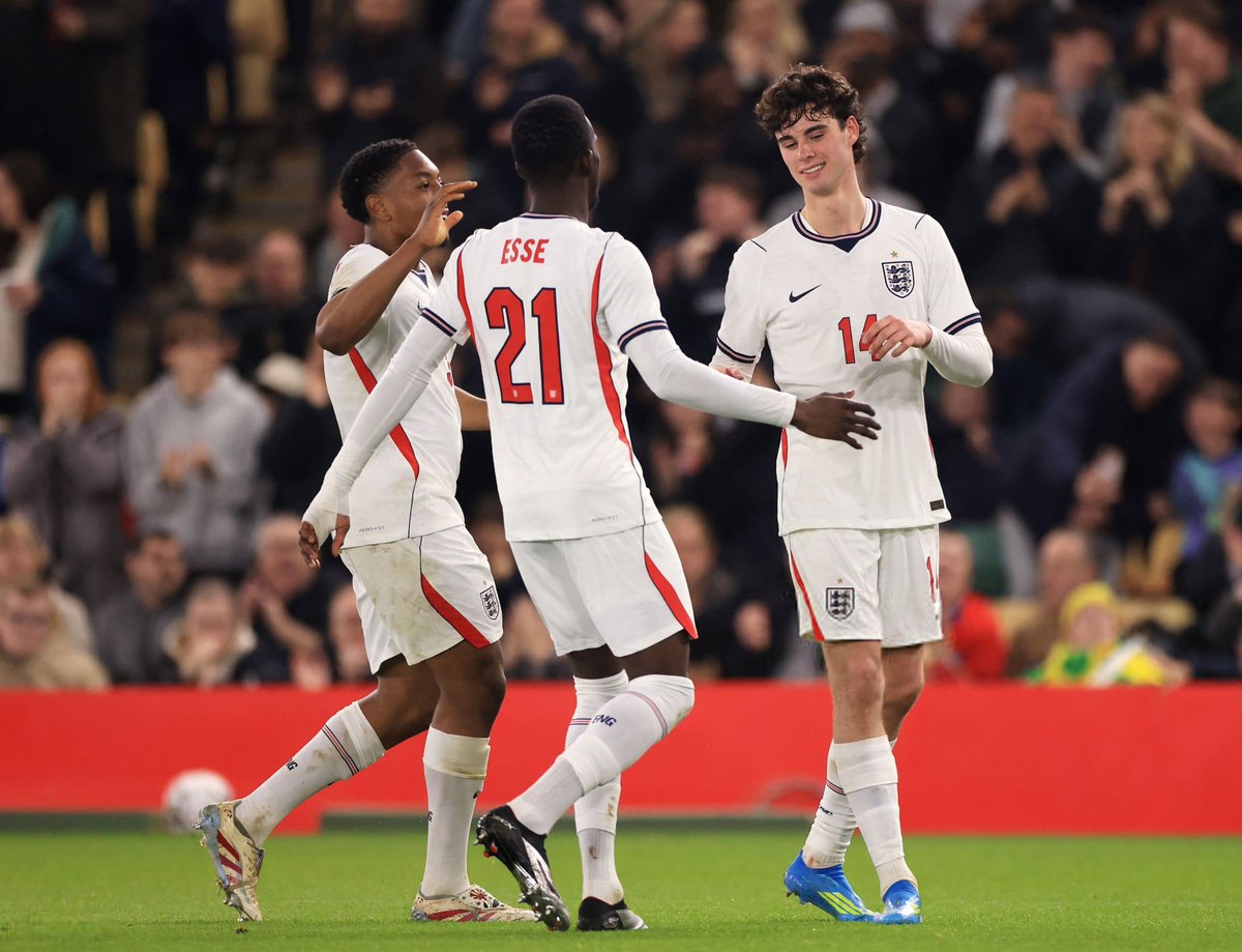 HQpcrt's tweet image. Archie Gray #U21EURO