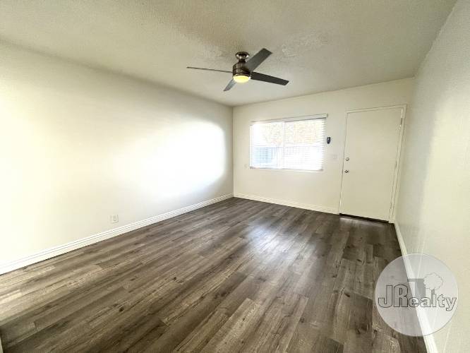jrealty's tweet image. 12926 Doty Ave 20, Hawthorne, CA 90250

For showing: jrealty.rentkabob.com/rental?a=12926…

#JRealty, #PropertyManagement, #Hawthorne, #apartment, #forrent, #forlease

Listed by Dylan Gallagher DRE# 02036528