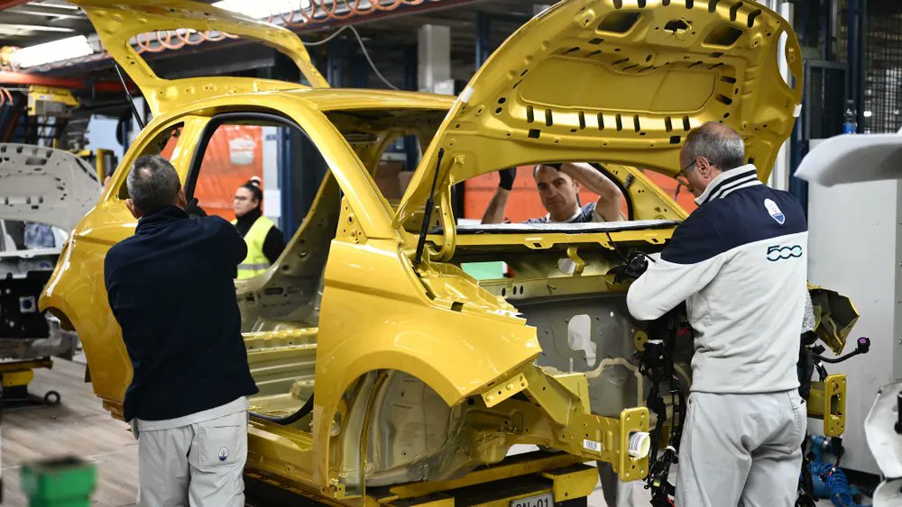 NOS Mirror tweet media