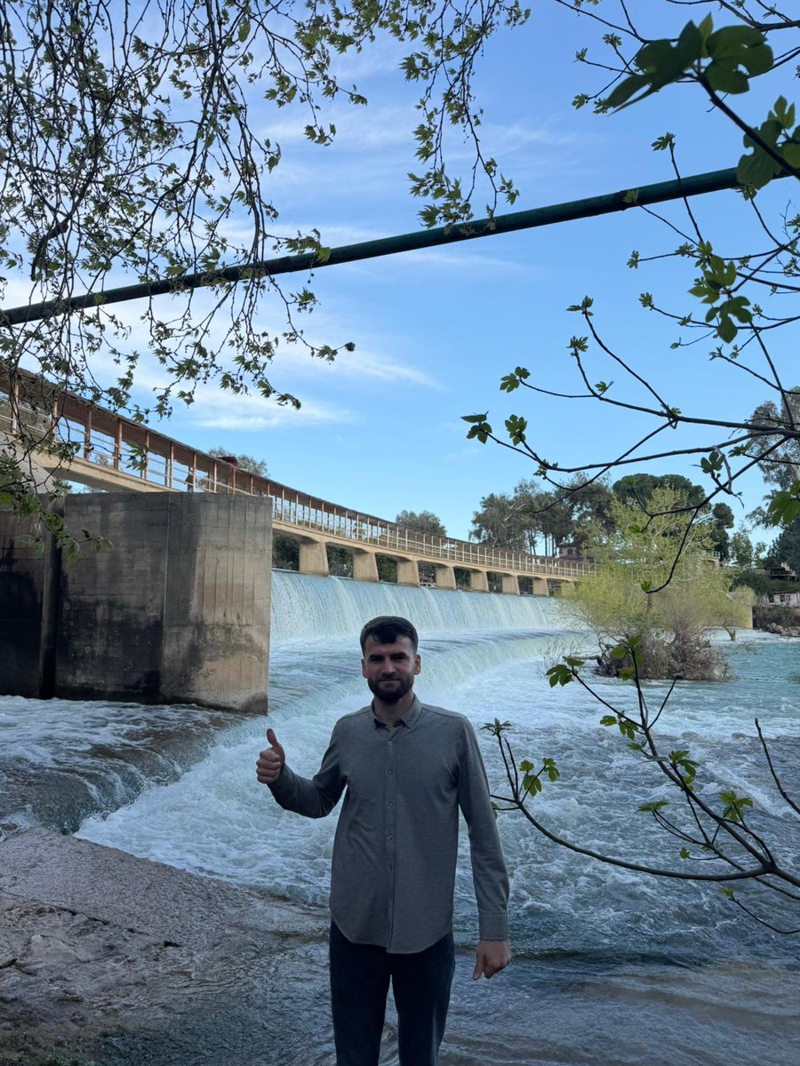 zamansız keyf ⚓ tweet media