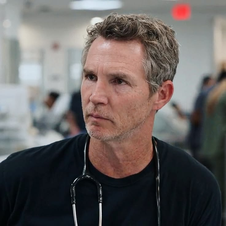 nia✩‧₊˚ tweet media