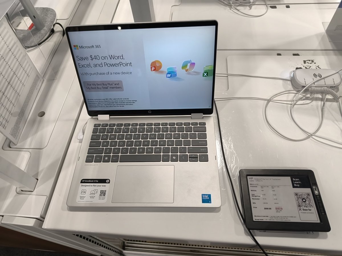 Max Weinbach tweet media