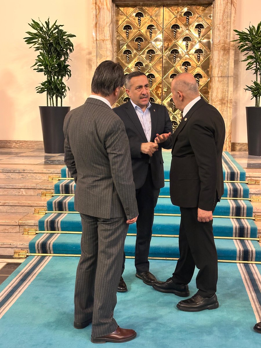 AK Parti Van tweet media