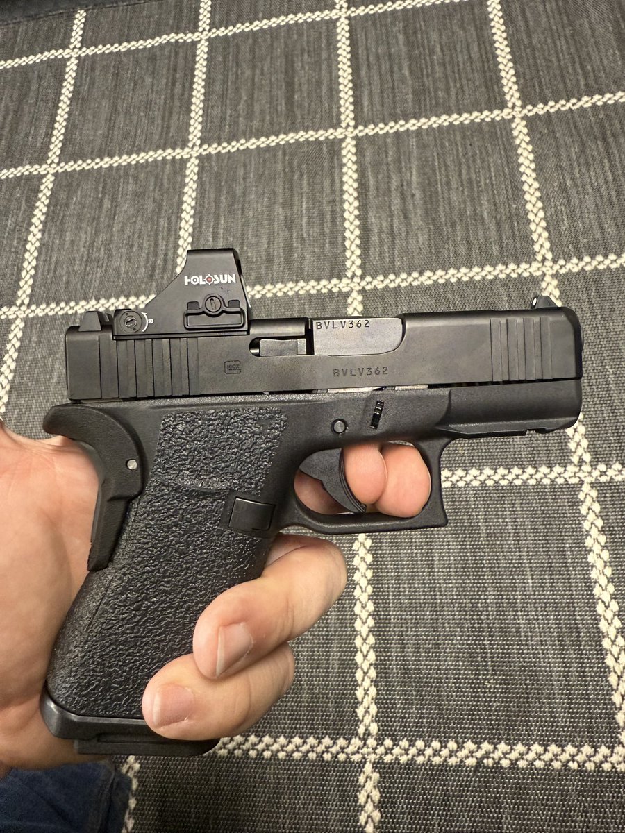 Dangerous Freedom Arms tweet media