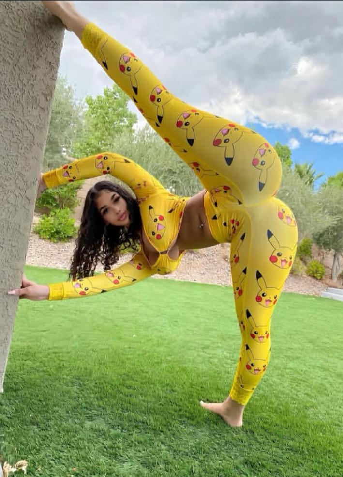 Lexi Love tweet media