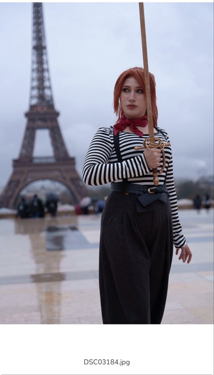 Celaena Cosplay tweet media