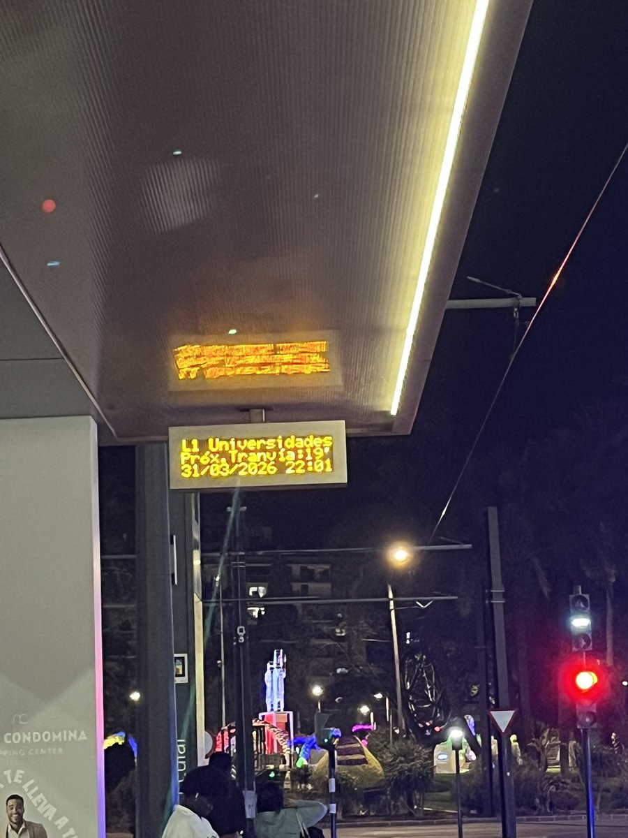 PadreDamianJCarras tweet media