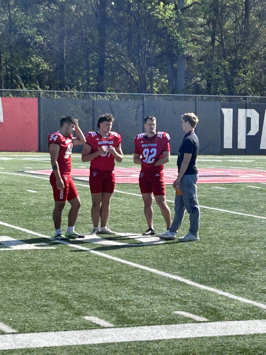 imjamesthorley's tweet photo. Thank you @CoachZRoper for an amazing day at @PackFootball! Was great to learn about the NC State program. Excited to get back out to Raleigh! #HTT https://t.co/BWZUwbe0BV