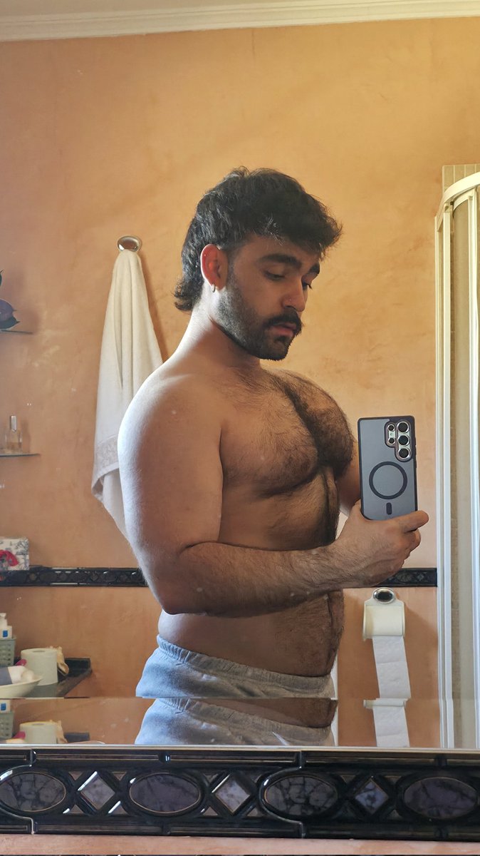 magaggie. tweet media