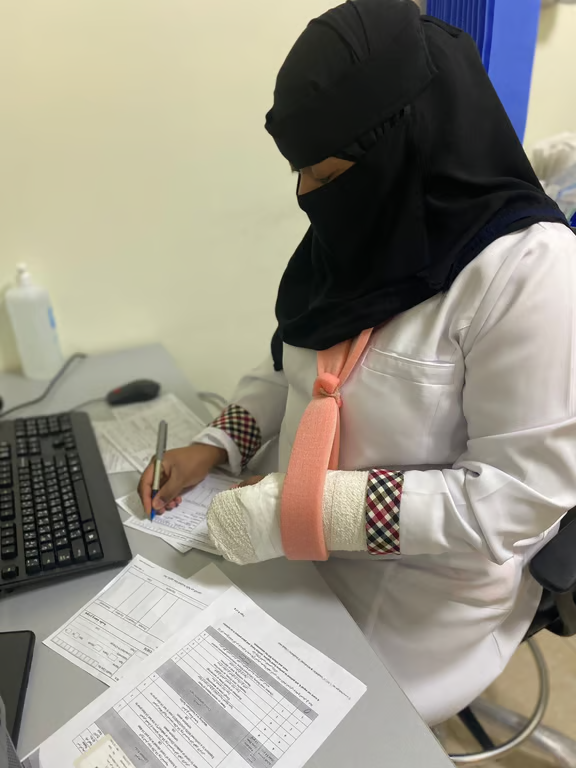 بيت التمريض tweet media