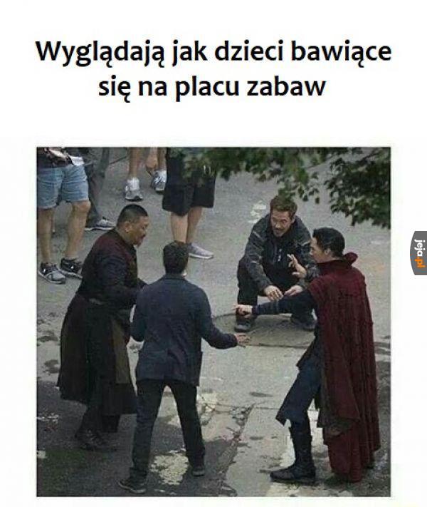 Przypadkowy tweet media