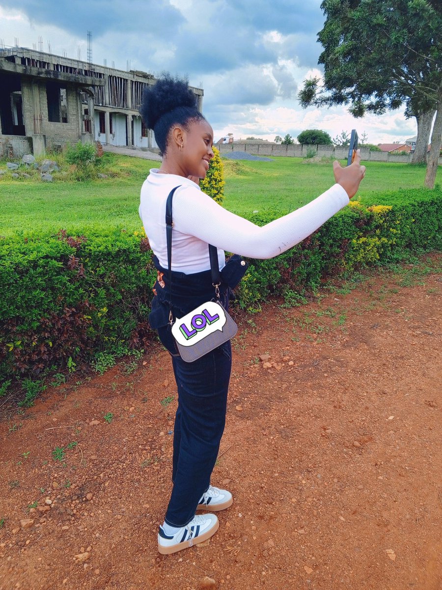 Giana🍒🍉🍏 tweet media