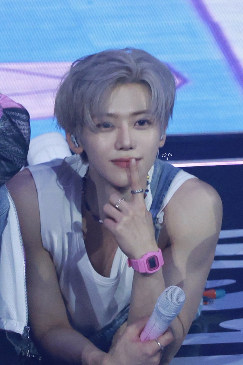 Katz Lee. ★★ tweet media