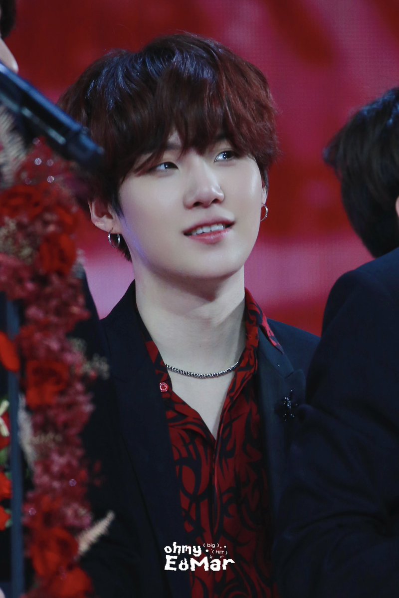 ohmyEoMar tweet media