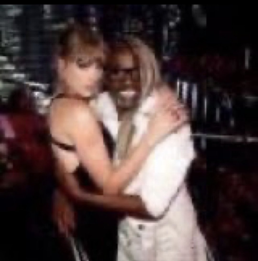 gabi ama o alanzoka e a taylor mais que tudo tweet media