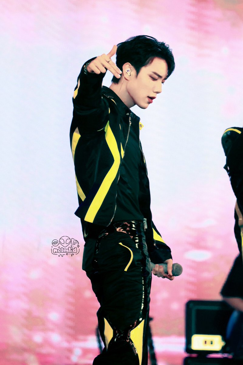 St0nesOu1833 tweet media