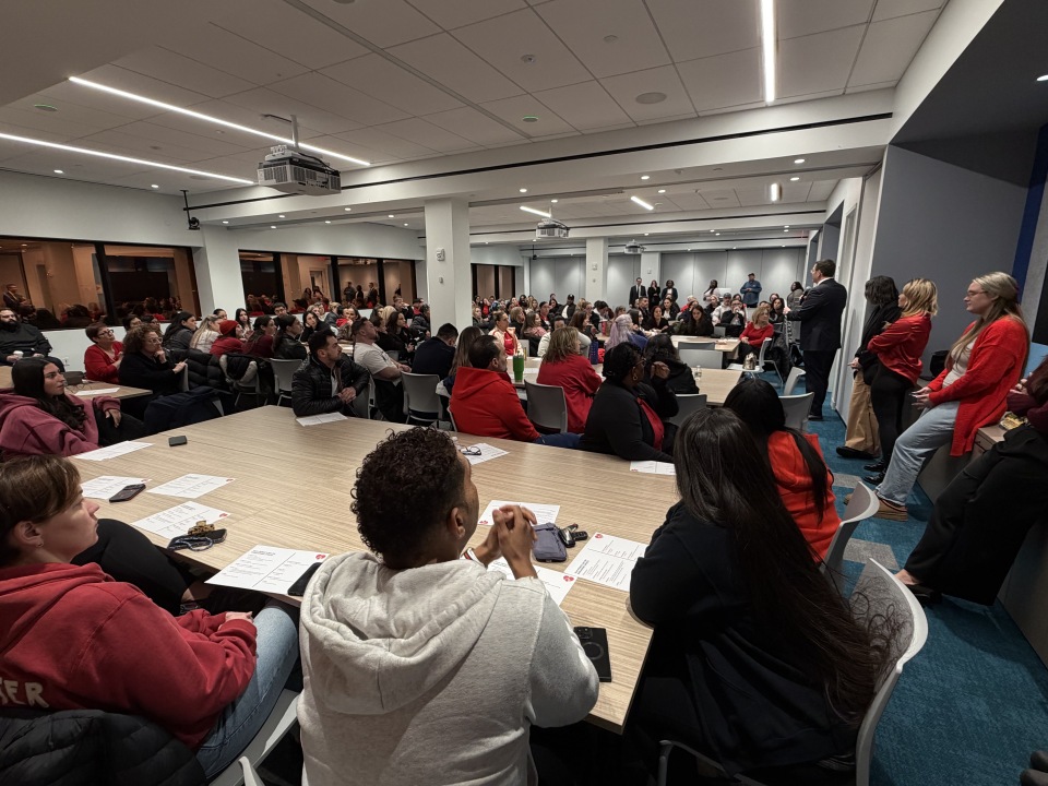 UFT's tweet photo. Members of the Federation of Nurses/UFT ratified a new contract Friday night that raises nurses' salaries at Staten Island University Hospital- South (SIUHS), protects their premium-free healthcare and requires the hospital to increase staffing in key units.

With the agreement, the nurses called off a potential strike for April 1, 2026.

"Our nurses are receiving the financial recognition they deserve with an on-time contract that preserves their health care benefits and increases staffing in some of the busiest units," said Anne Goldman, head of the Federation of Nurses/ UFT, which represents over 300 nurses at Staten Island University Hospital- South and over 16,000 nurses statewide.

Bevin Sullivan, a registered nurse who leads the union chapter at SIUHS, said the nurses' determination and advocacy over 18 bargaining sessions resulted in the salary and contract wins.

"We were unified, and the power of collective action came through clearly at the negotiating table," Sullivan said. "The message is that together we can change our working conditions and help our patients."

United Federation of Teachers President Michael Mulgrew agreed that the SIUHS nurses were a force to be reckoned with: "By standing together, our nurses brought needed changes to this hospital. These improvements will be felt not only by our nurses and their families, but by all who rely on this community hospital."

Read more: https://t.co/BpYjNQ9RHy