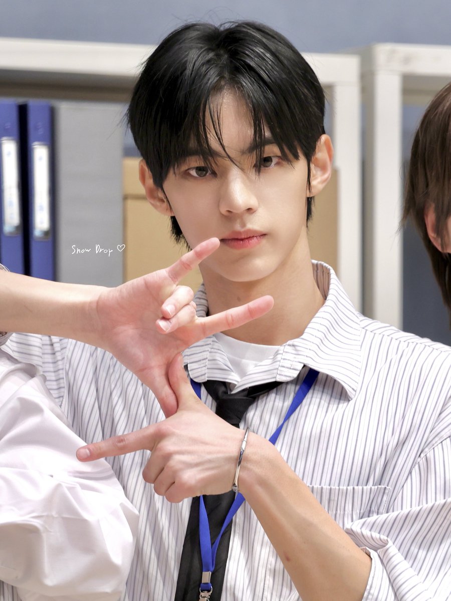 ❄️𝕊𝕟𝕠𝕨 𝔻𝕣𝕠𝕡❄️ tweet media