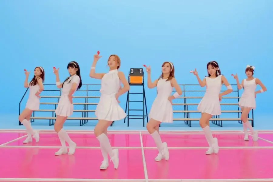 Legendary Apink tweet media