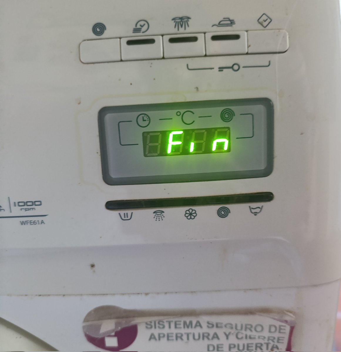 Lole ☀ tweet media