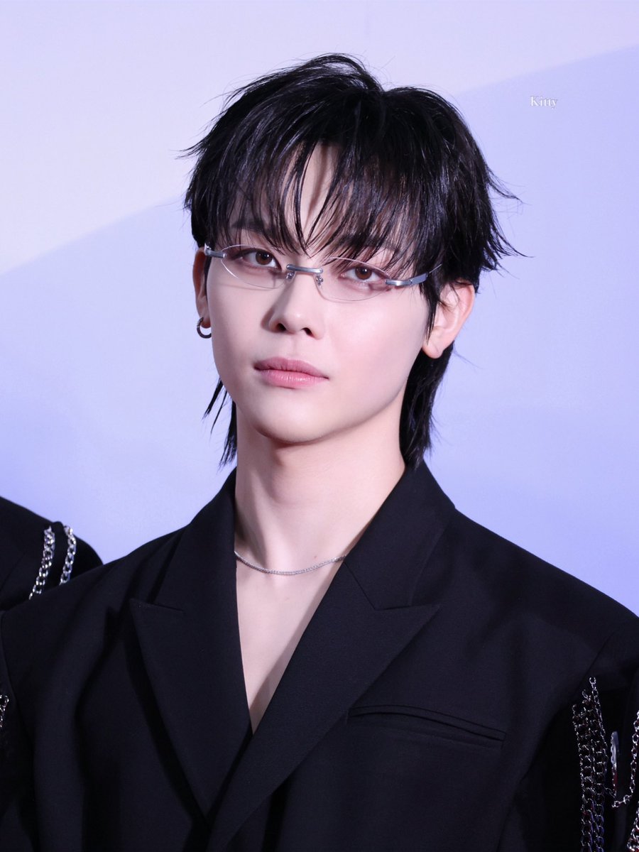 𝐊𝐢𝐭𝐭𝐲 ྀི tweet media