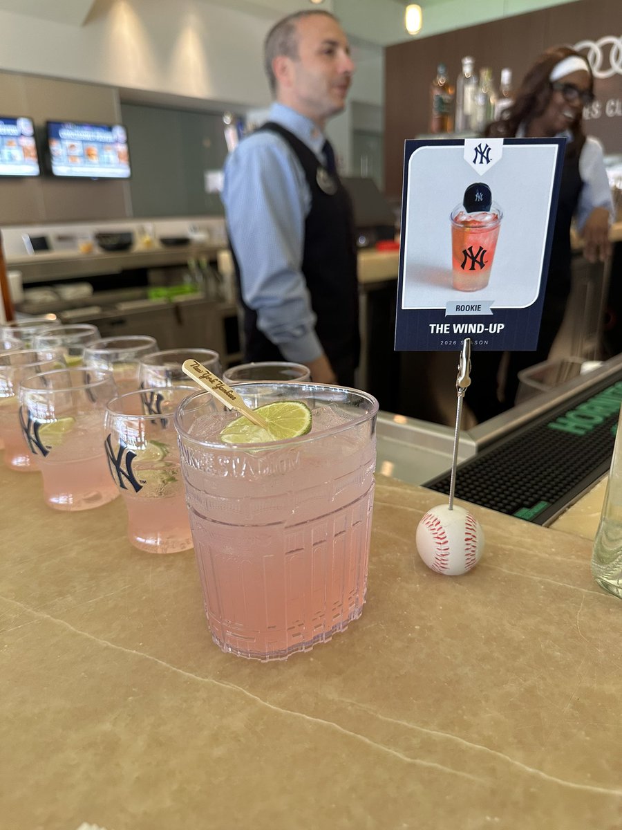 Chris Kirschner tweet media