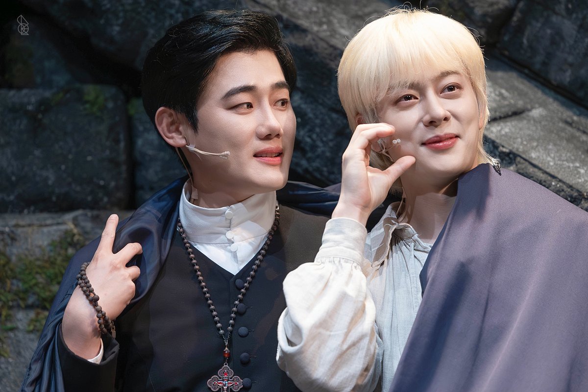 Oвєℓιѕк tweet media