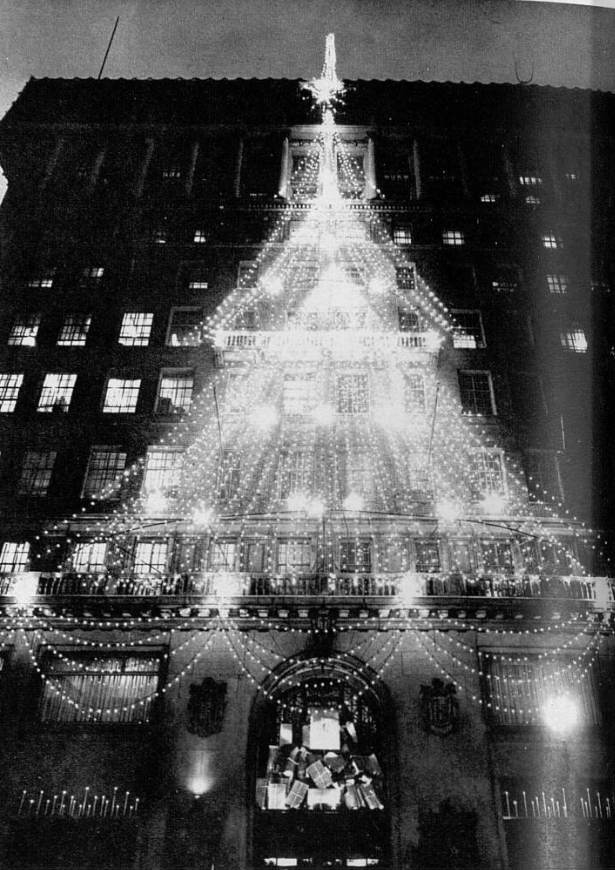 The Museum of Christmas tweet media