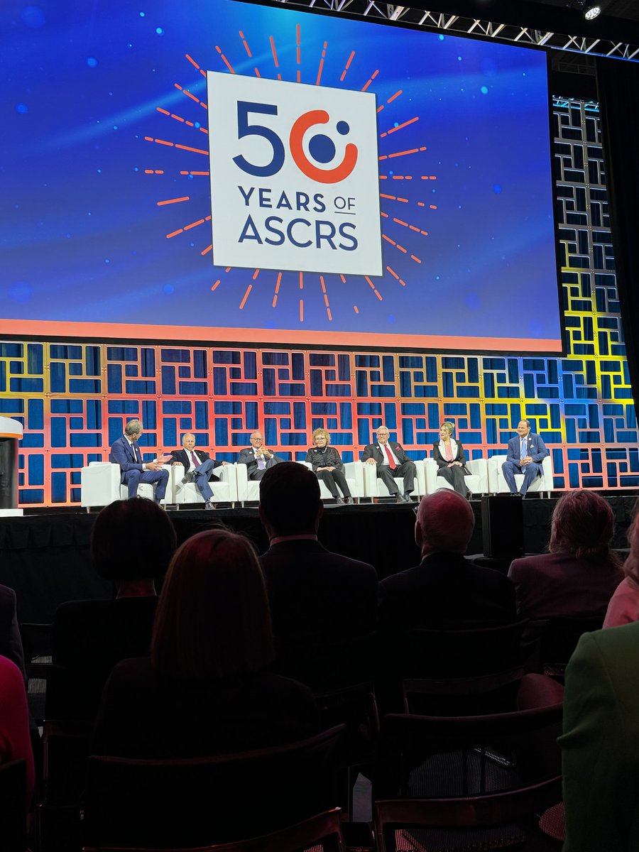 A2EComms's tweet photo. #ASCRS season is upon us! 💥

This year, we won’t just be attending, but facilitating multiple engagement initiatives (which is much more exciting).

Though it will be busy, we want to CONNECT! Let us know if you'll be attending. 👇

#a2ecomms #medcomms https://t.co/34hhVLKd8n