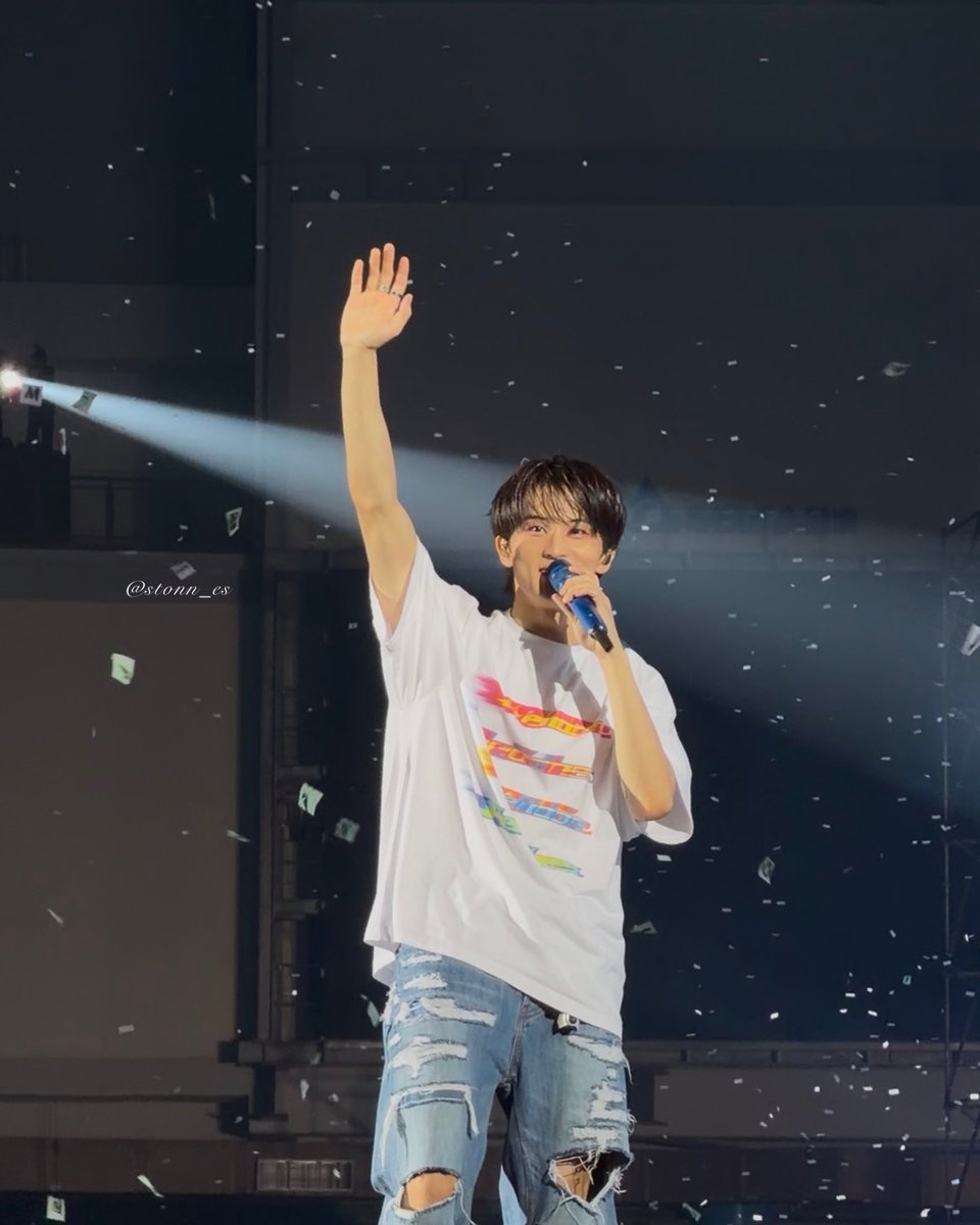 Silverlover tweet media