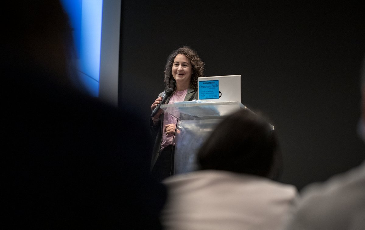 Operation Smile tweet media