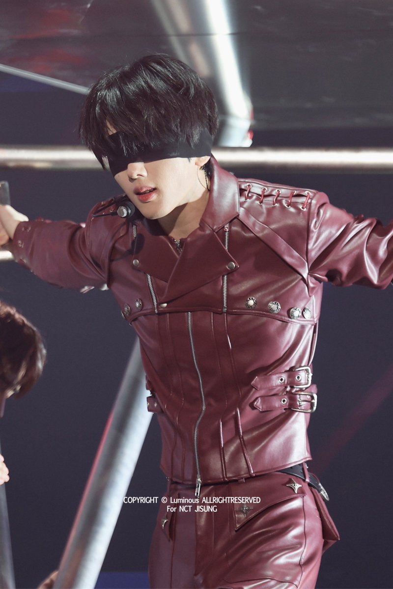 𝘓𝘶𝘮𝘪𝘯𝘰𝘶𝘴 tweet media