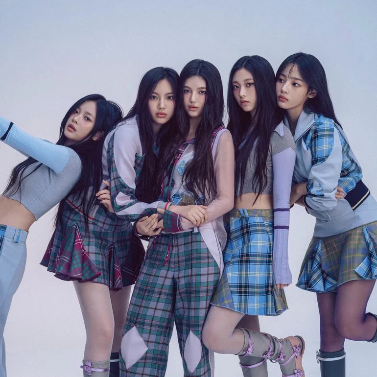 Hearts2Hearts CENTER tweet media