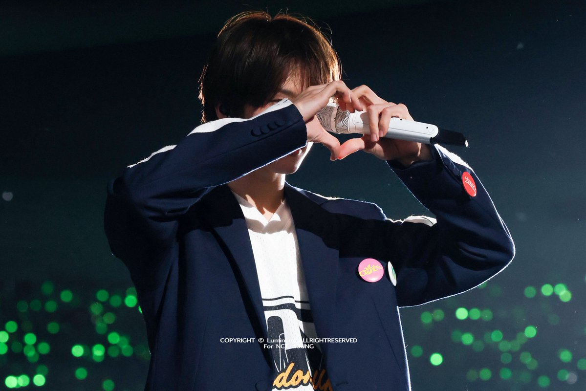 𝘓𝘶𝘮𝘪𝘯𝘰𝘶𝘴 tweet media