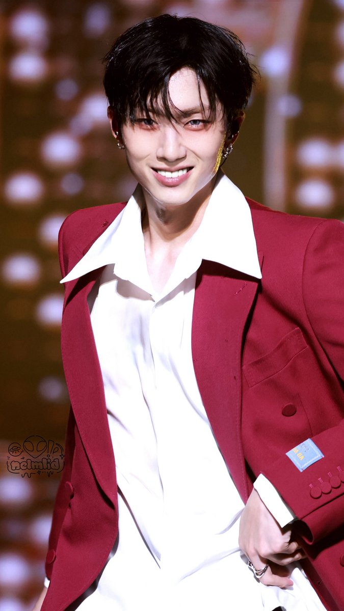 St0nesOu1833 tweet media