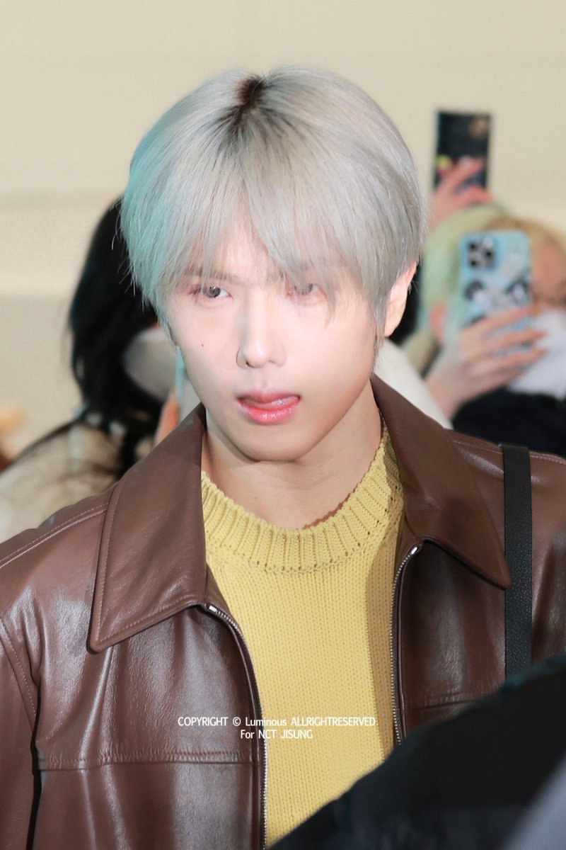 𝘓𝘶𝘮𝘪𝘯𝘰𝘶𝘴 tweet media