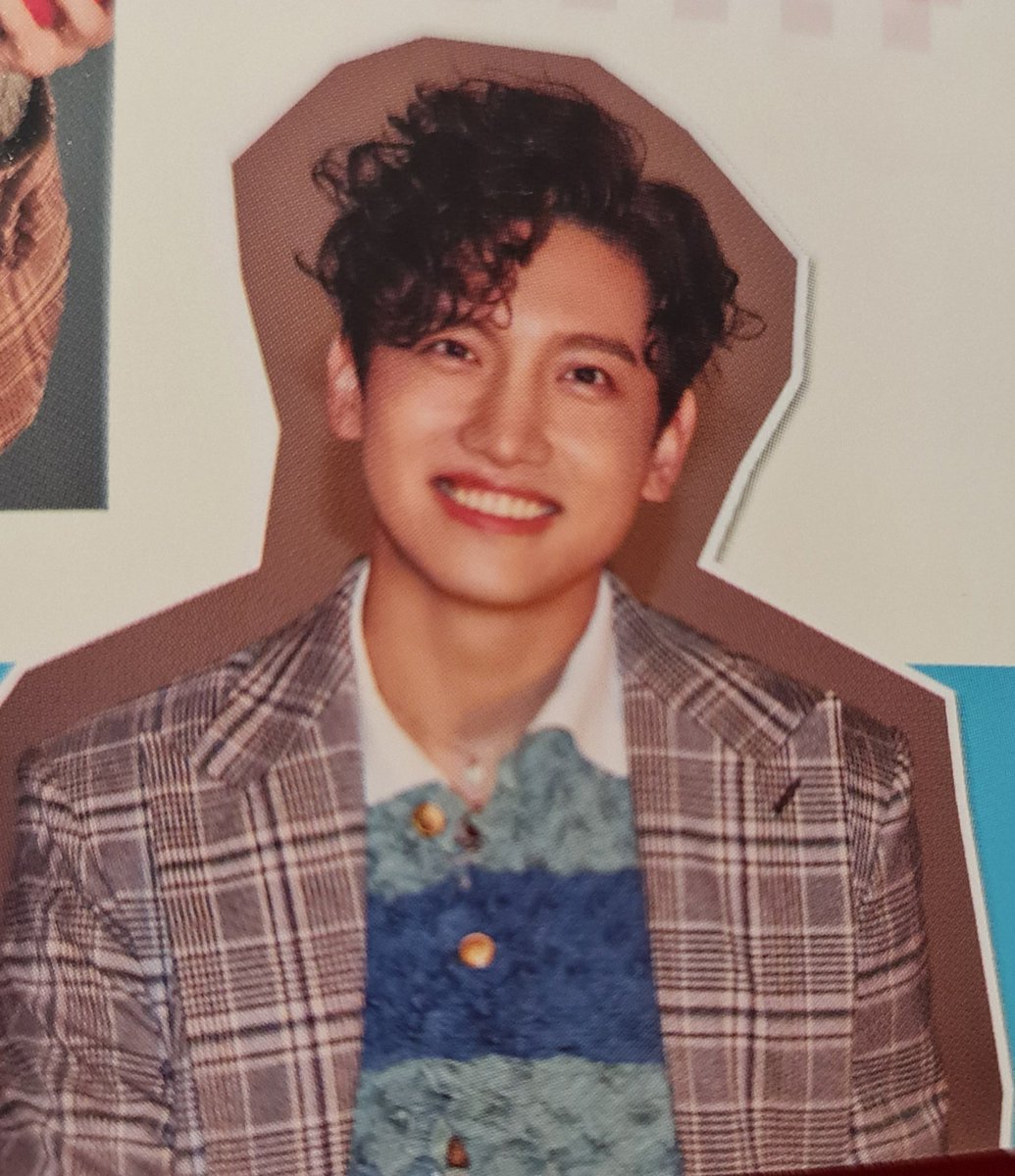 ノラ 🫧 tweet media