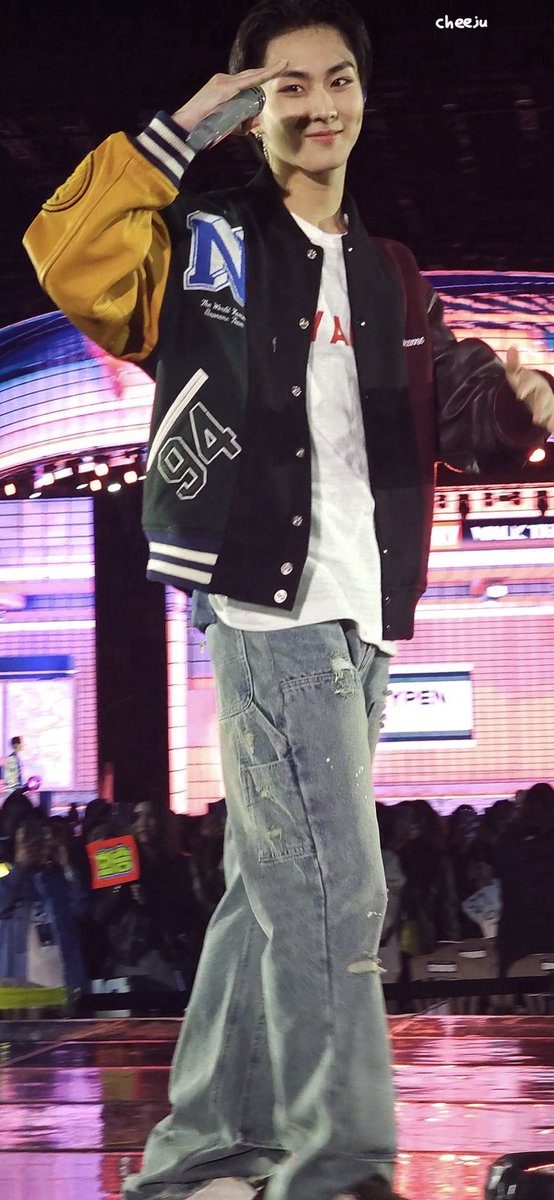 치쥬♡ tweet media