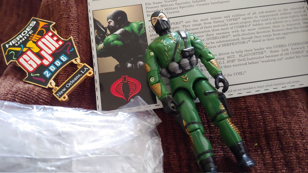 Corbra Lang tweet media