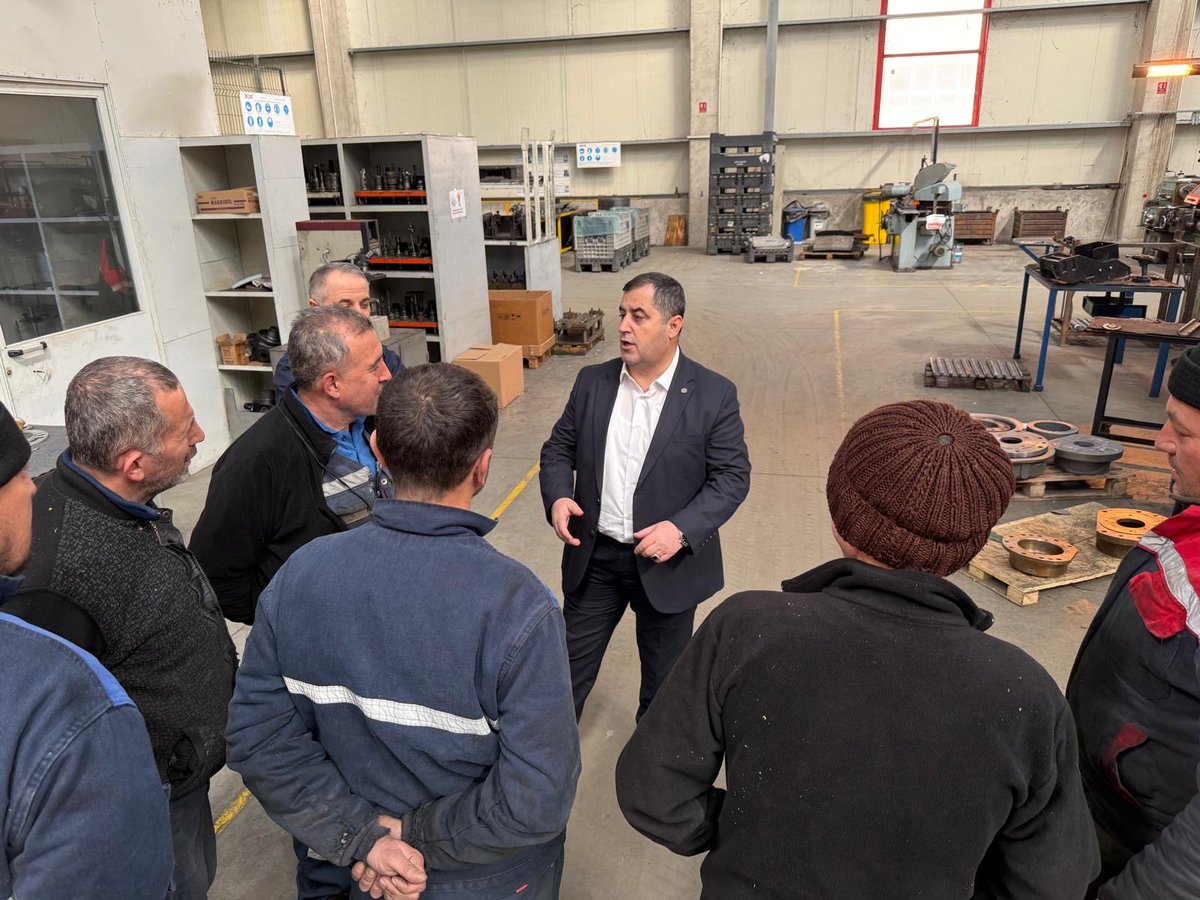 Türk Metal Sendikası Ankara Şubemize bağlı MGM İMALAT Fabrikası çalışanı arkadaşlarımızı ziyaret ederek Genel başkanımız sayın <a href="/AltundagUysal/">Uysal ALTUNDAĞ</a> ın selamlarını ilettik.
Arkadaşlarımıza ilgi ve hoş sohbetlerinden dolayı teşekkür ederiz.
#TmsAnkaraSb
#ArkamızdaKocaDağ
<a href="/AltundagUysal/">Uysal ALTUNDAĞ</a>