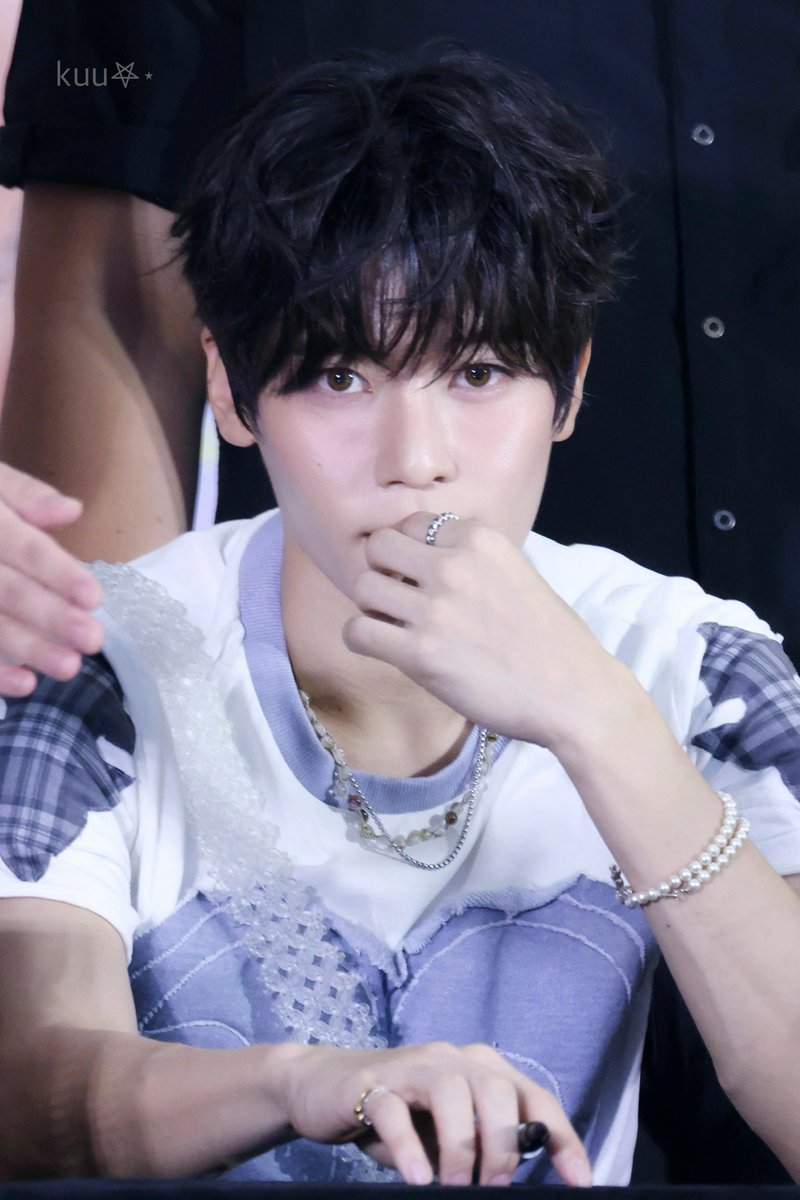 kuu 𖤐⋆ tweet media