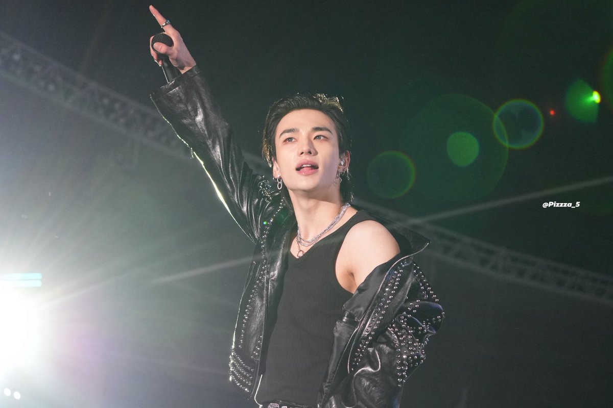 pizzza_5 tweet media